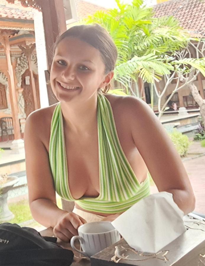 Ray Homestay Batununggul Dış mekan fotoğraf