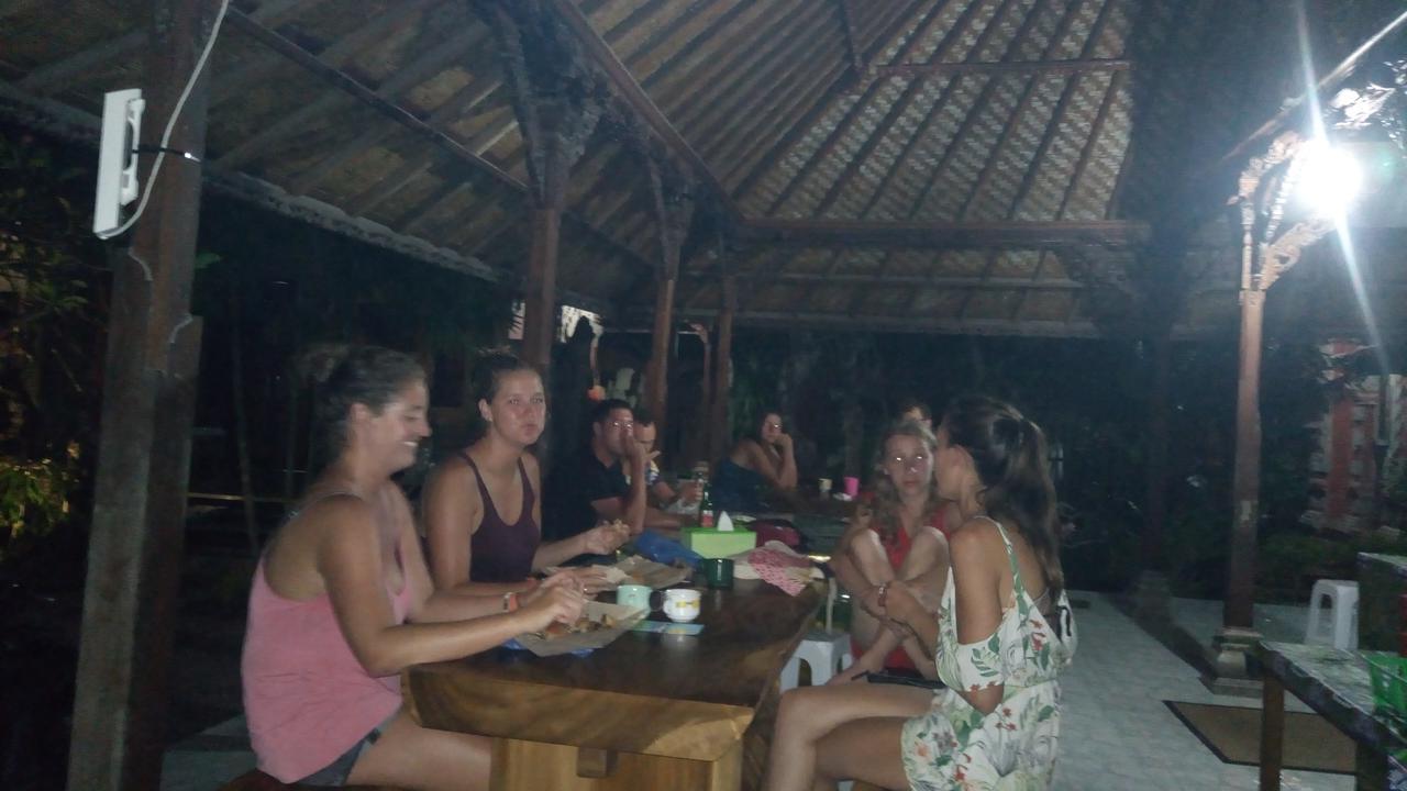 Ray Homestay Batununggul Dış mekan fotoğraf